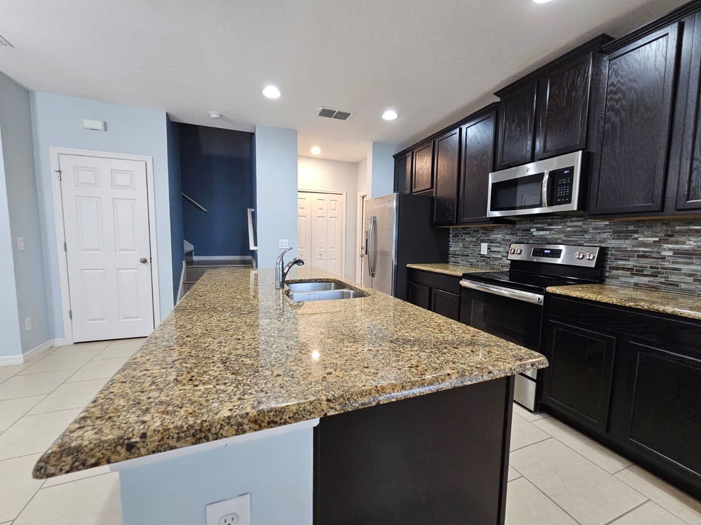 Kissimmee House: 1200 Pensacola Ct.