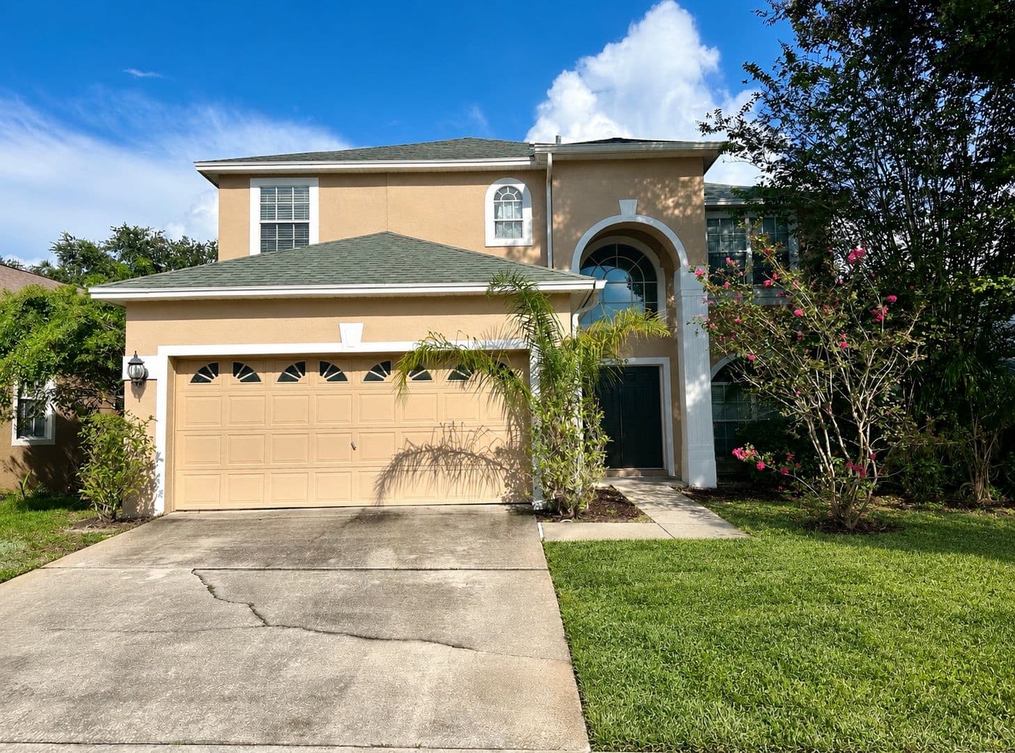Oviedo House: 3390 Foxcroft Circle
