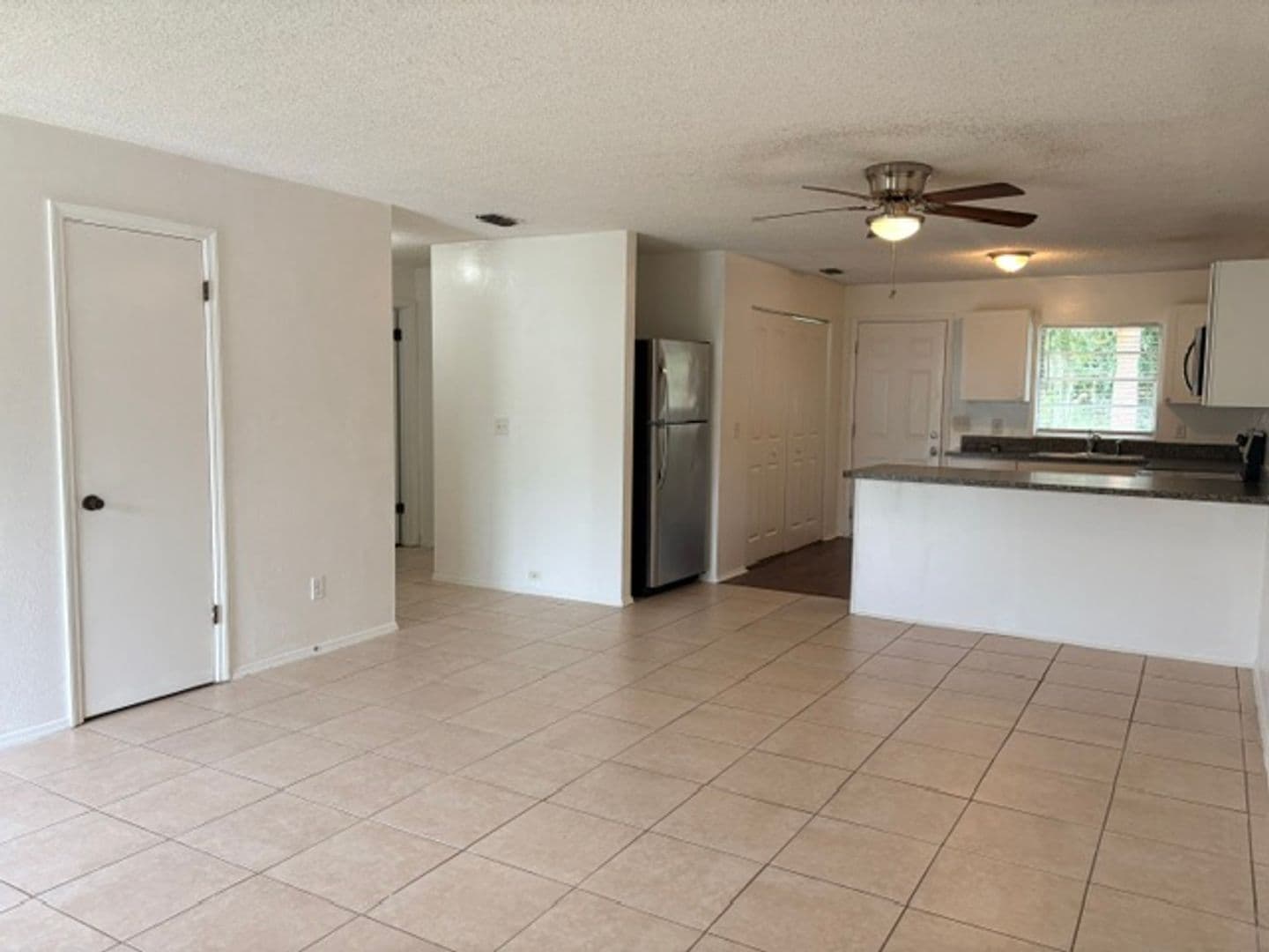 Edgewater House: 2312 Fern Palm Dr.