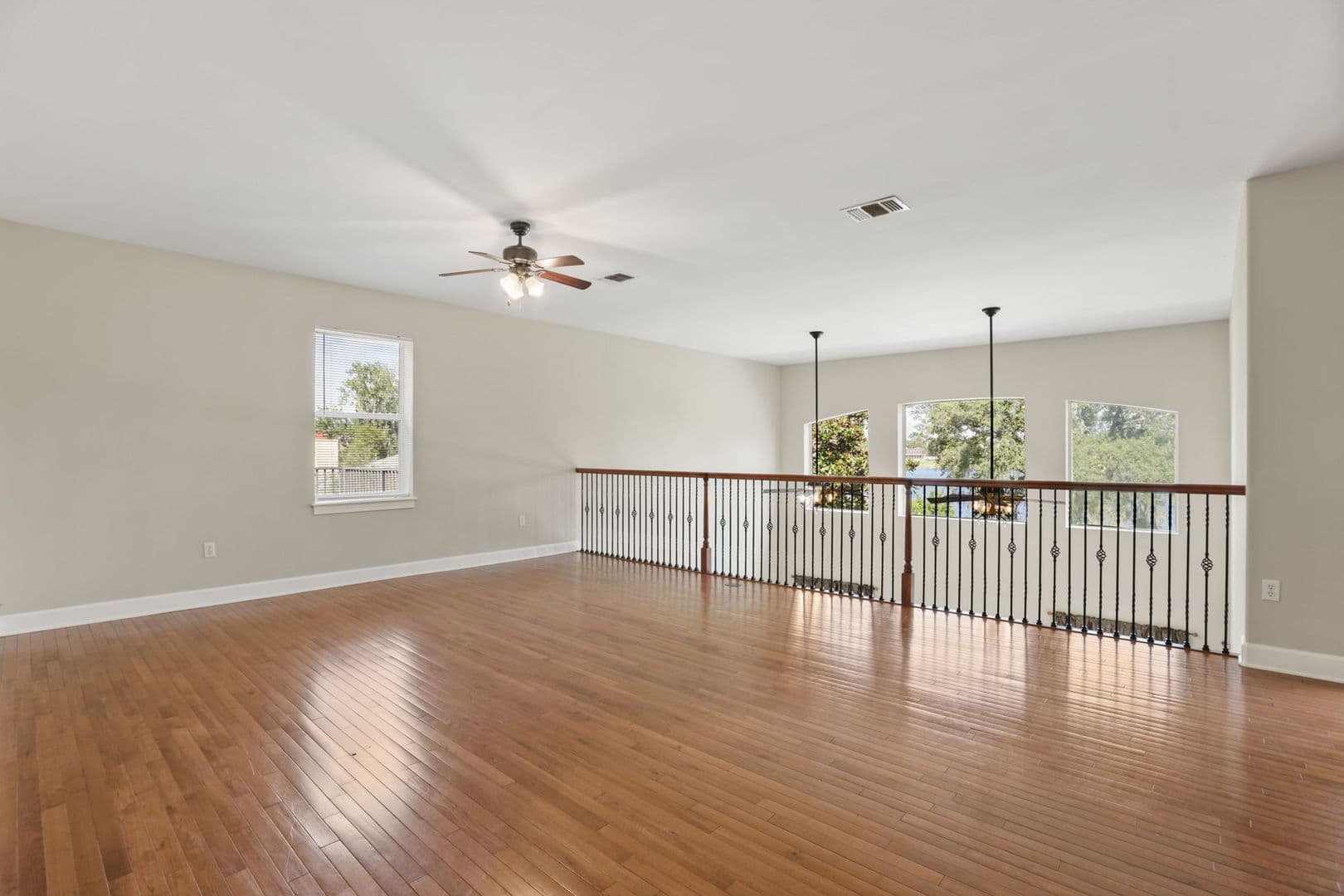 Orlando House: 5554 Palm Lake Cir.