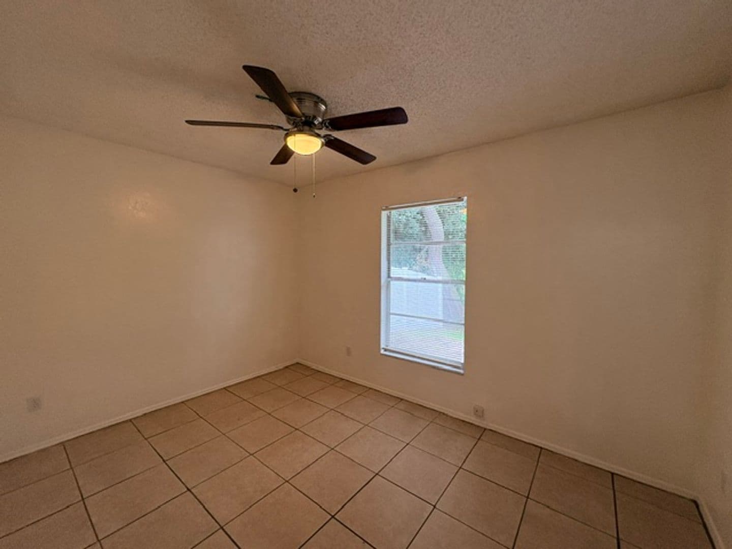 Edgewater House: 2312 Fern Palm Dr.