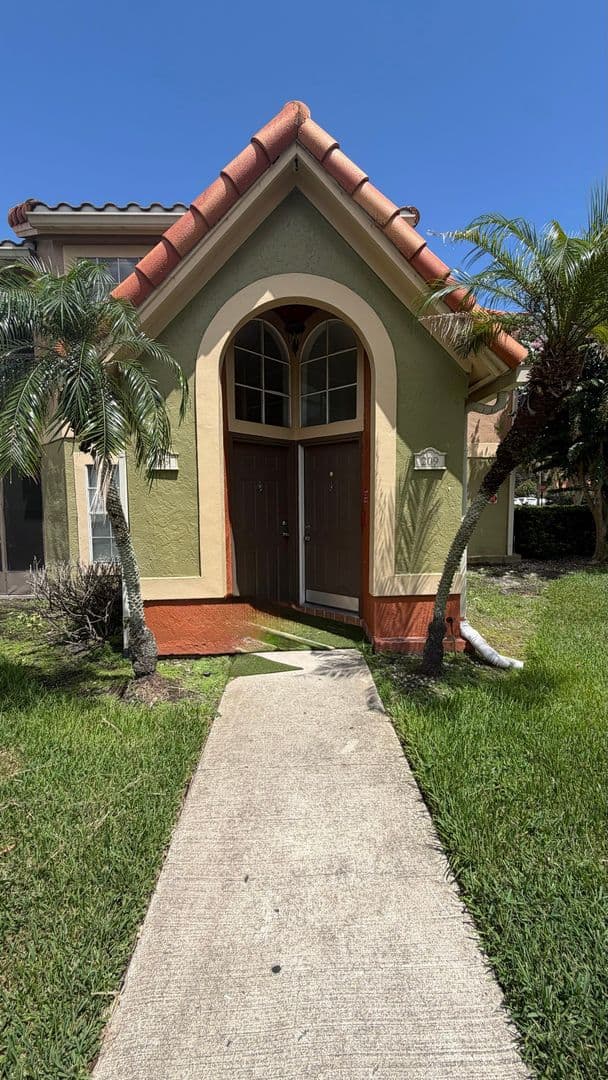 Kissimmee Condo: 421 Fountainhead Cir.