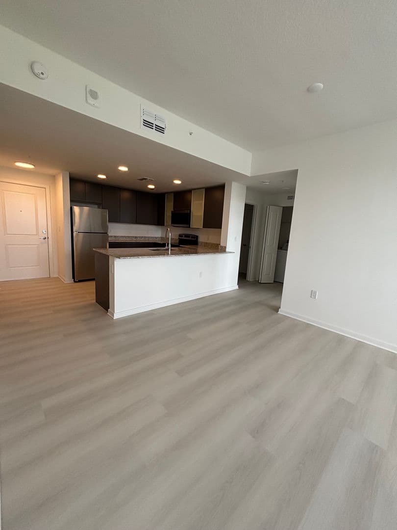 Orlando House: 5579 Millenia Park Blvd.