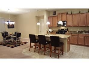 Orlando House: 14119 Queenside Street