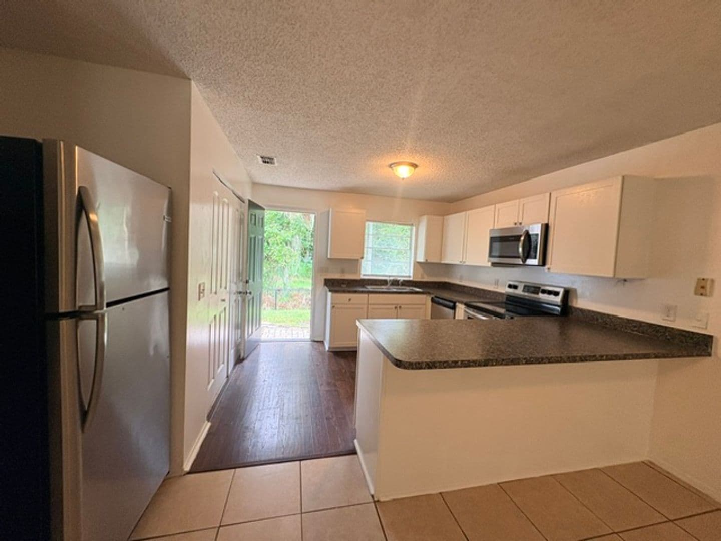 Edgewater House: 2312 Fern Palm Dr.
