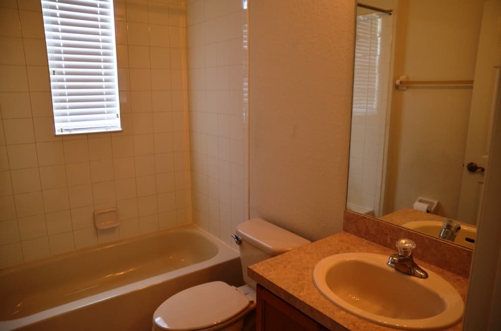 Kissimmee House: 3301 Whitestone Circle