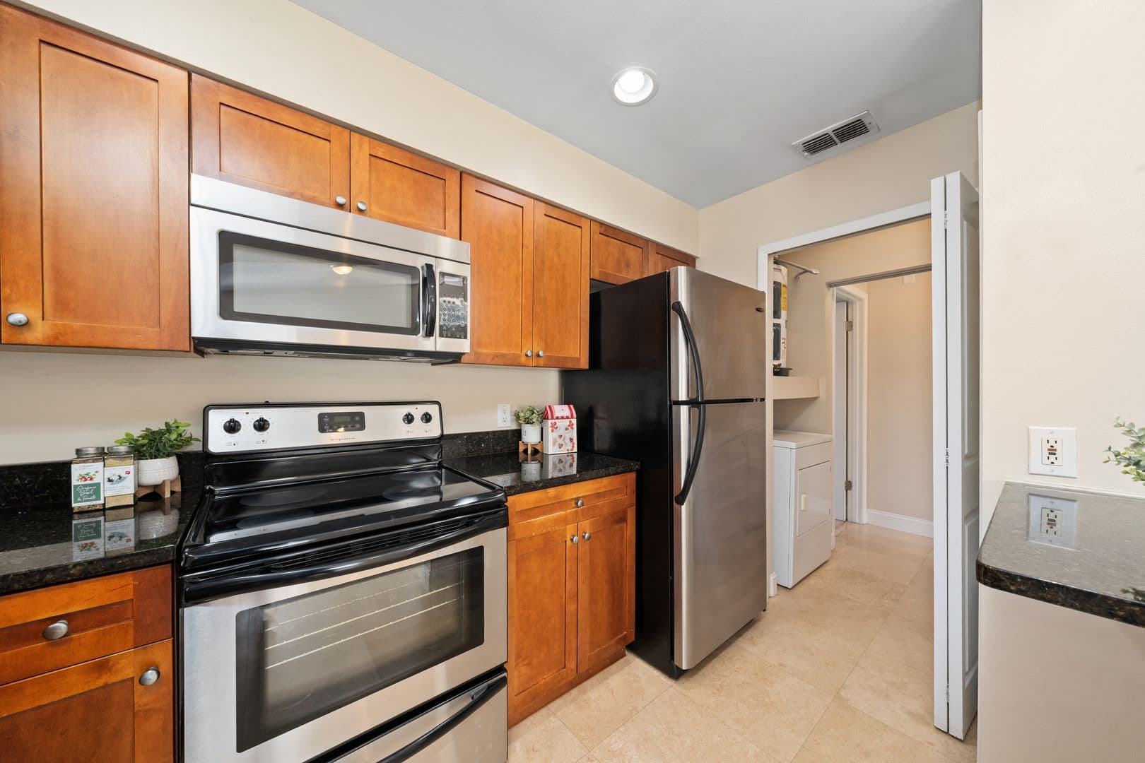 Orlando Condo: 5432 E. Michigan St. Unit #6