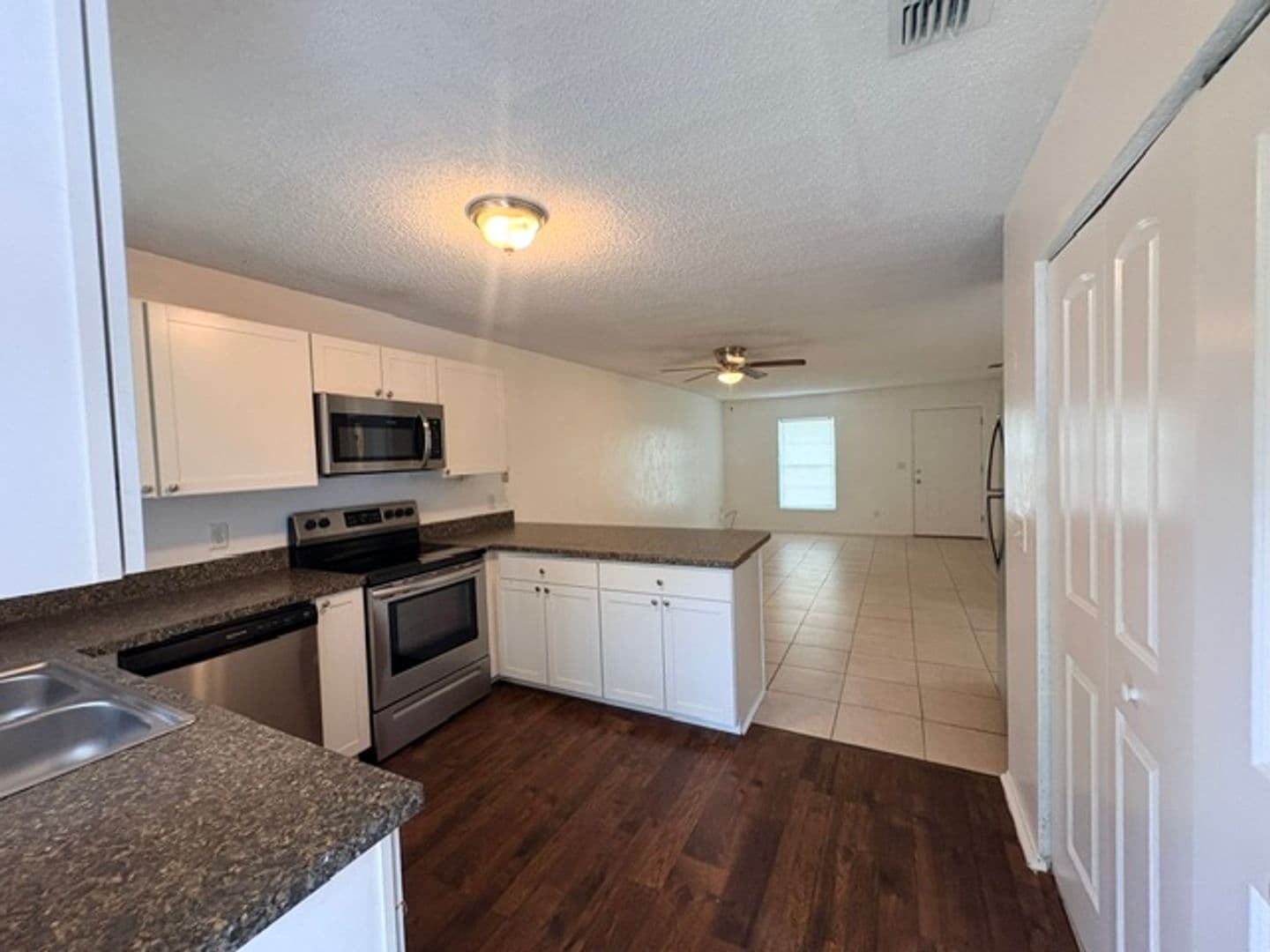 Edgewater House: 2312 Fern Palm Dr.