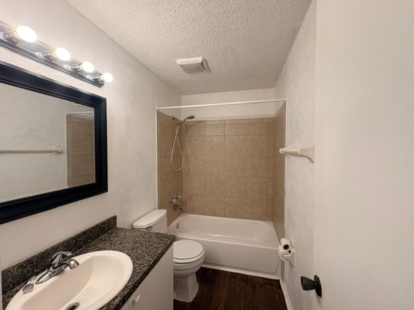 Edgewater House: 2312 Fern Palm Dr.
