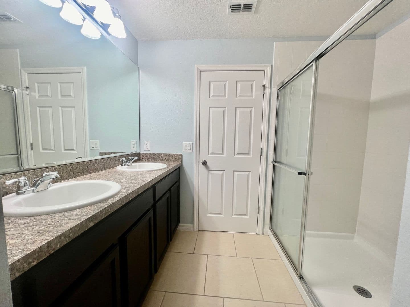 Kissimmee House: 1200 Pensacola Ct.