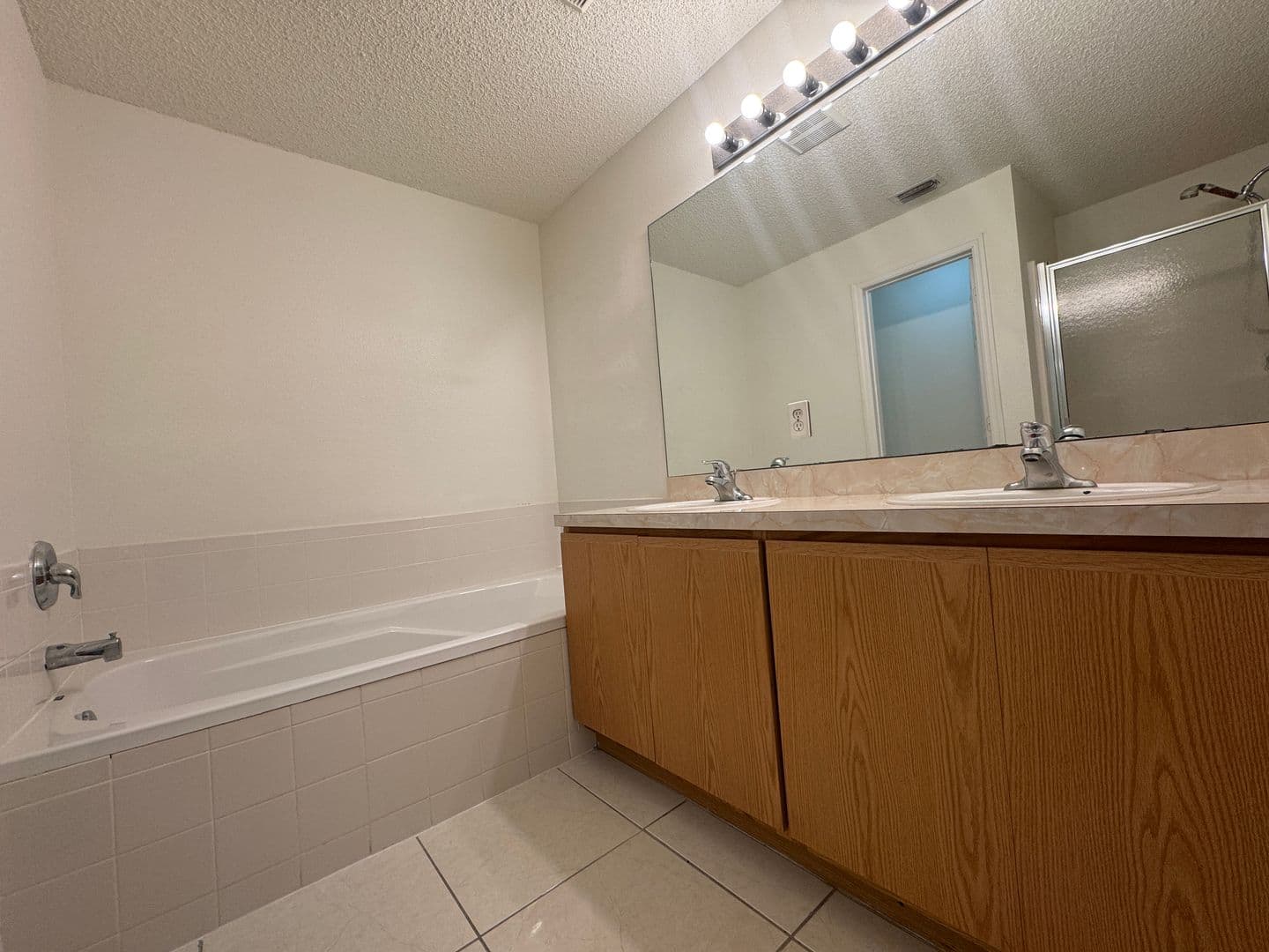 Kissimmee House: 2510 Hamlet Lane