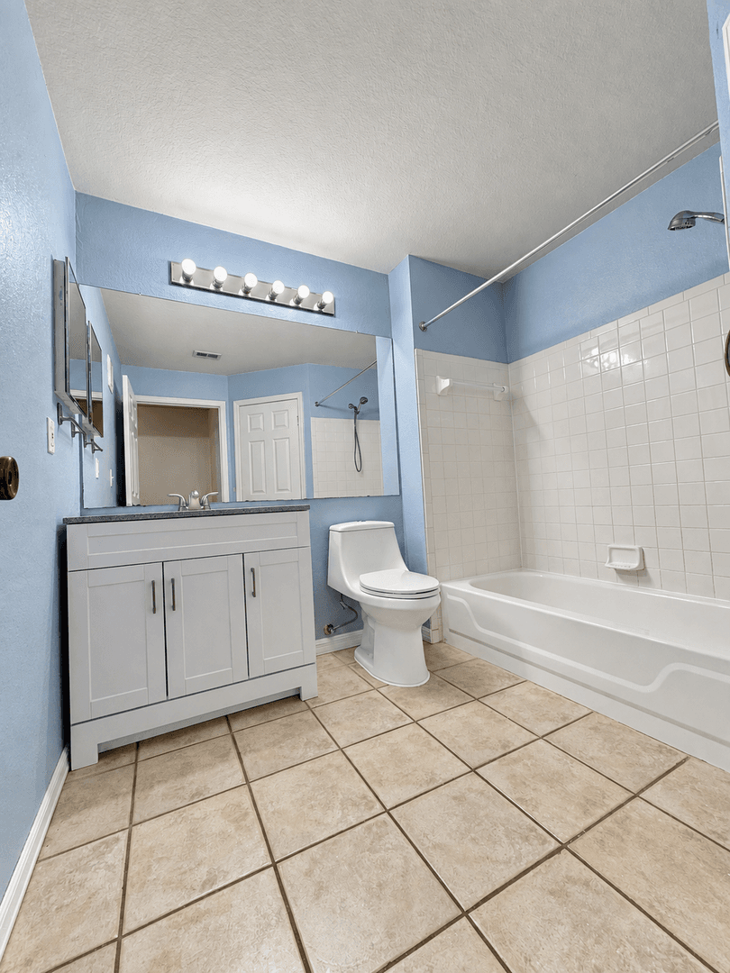 Orlando Condo: 7605 Pissarro Dr.