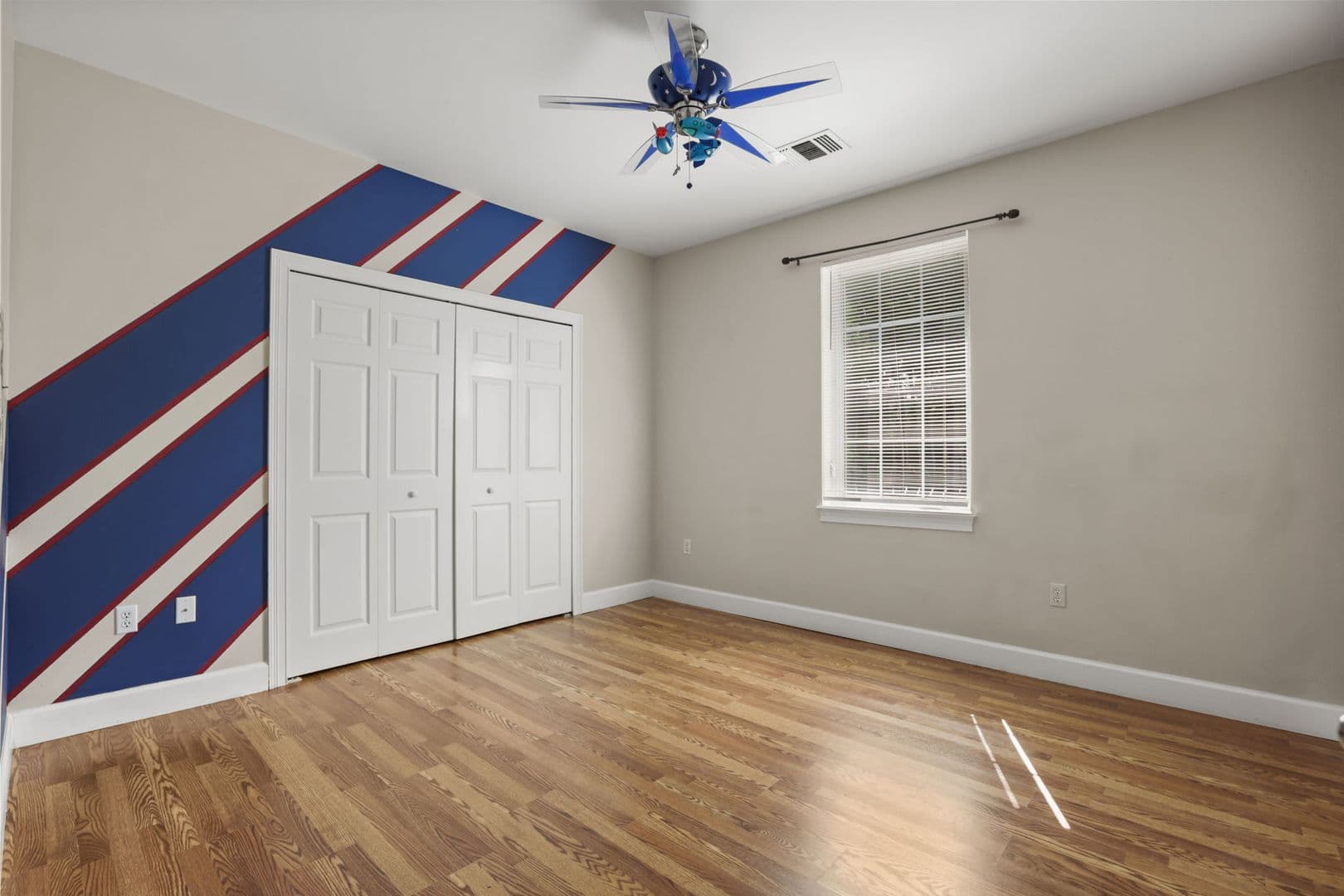 Orlando House: 5554 Palm Lake Cir.