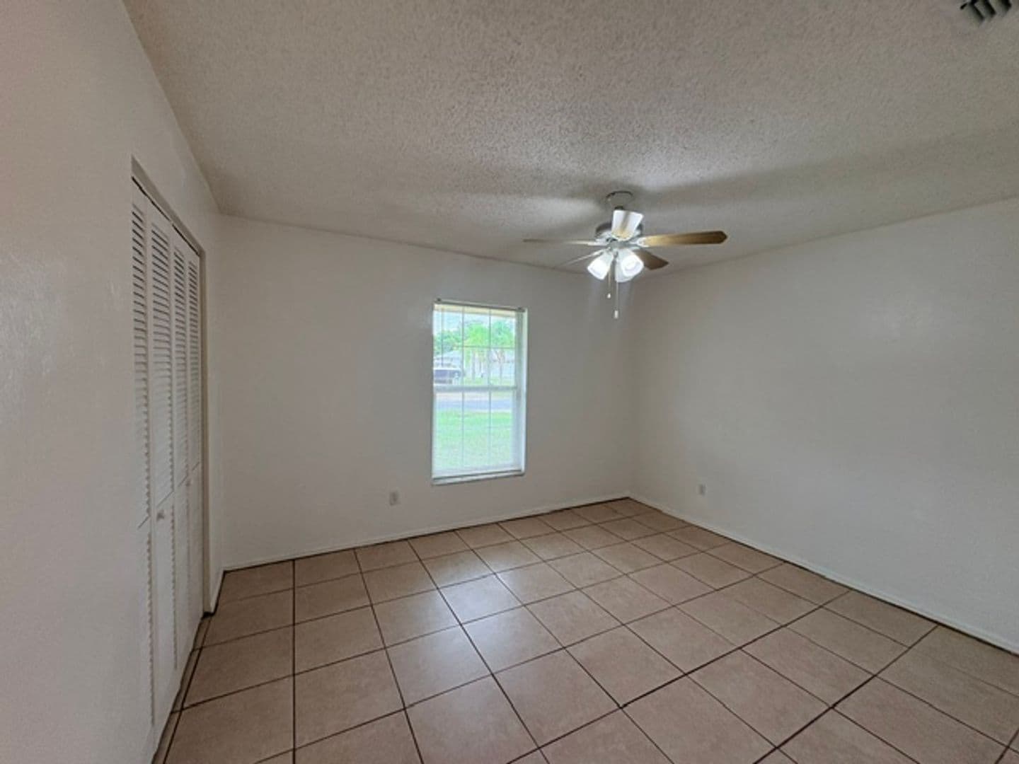 Edgewater House: 2312 Fern Palm Dr.