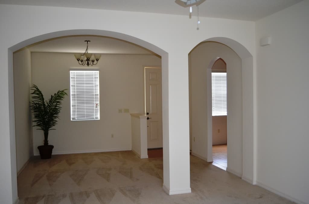 Saint Cloud House: 1579 Reflection Cove