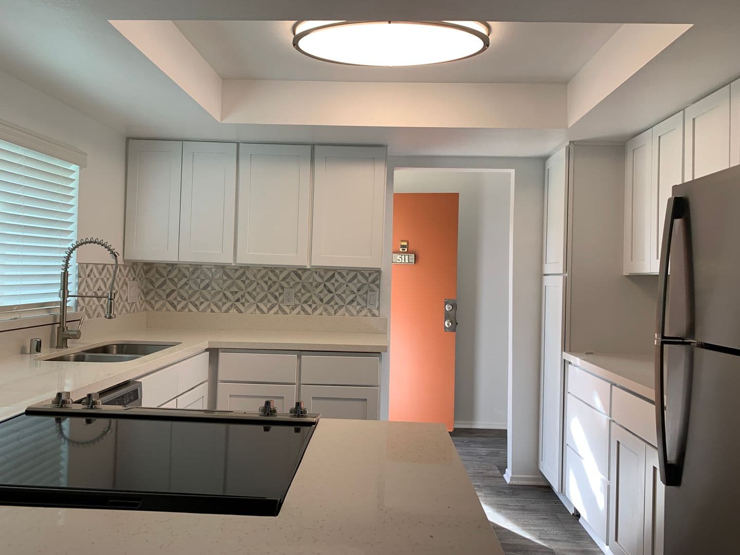 Ventura Apartment: 99 N Ashwood Ave