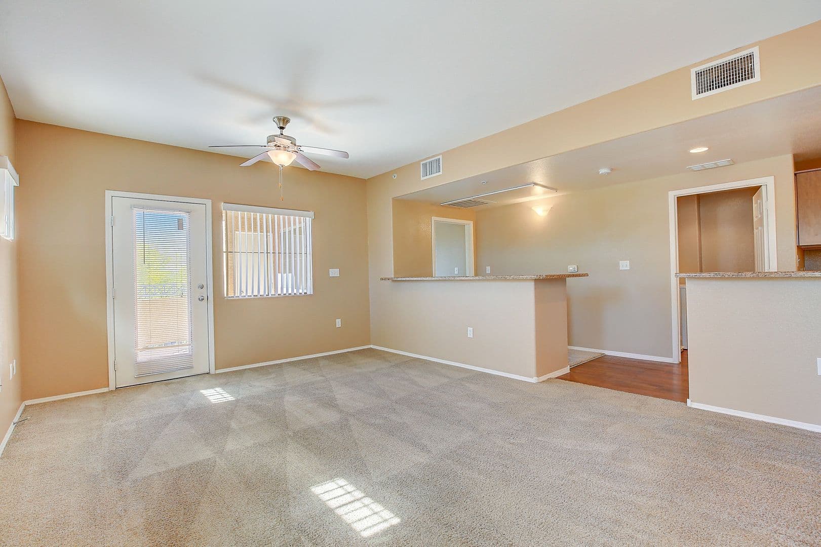 Las Vegas Apartment: 6885 W. Lone Mountain Rd.