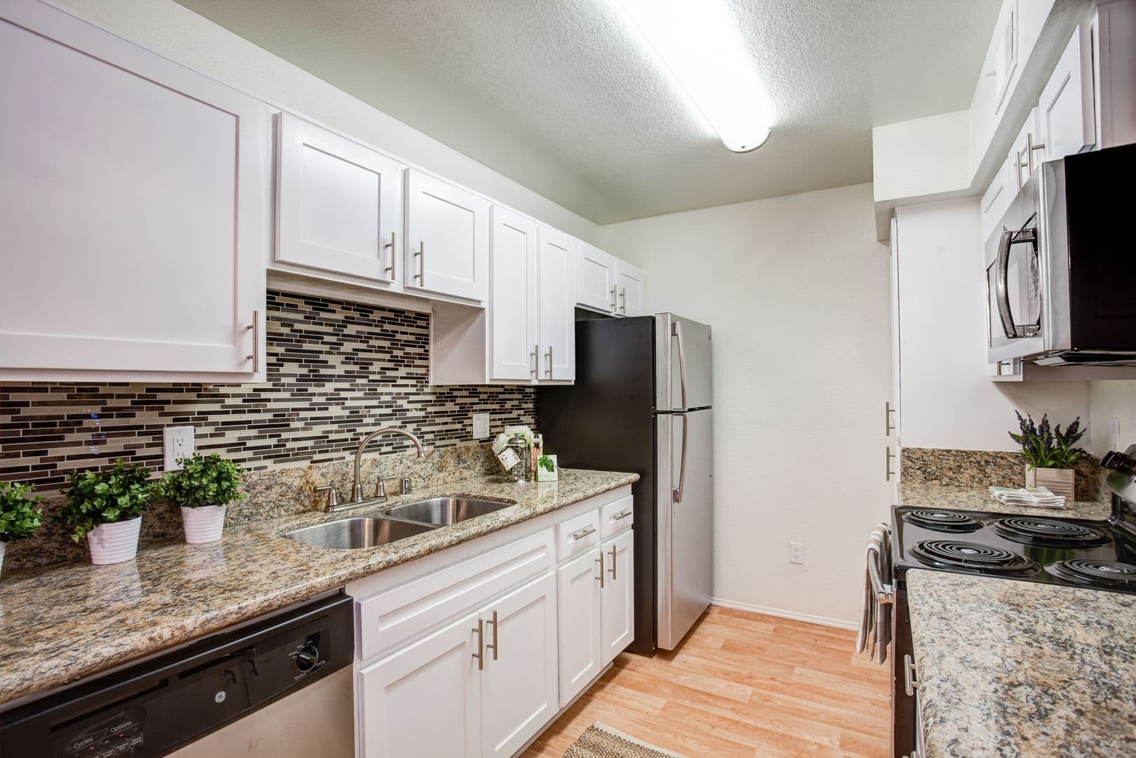 Alta Loma Apartment: 9600 19th Street