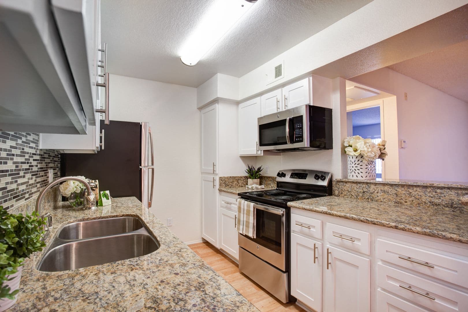 Alta Loma Apartment: 9600 19th Street