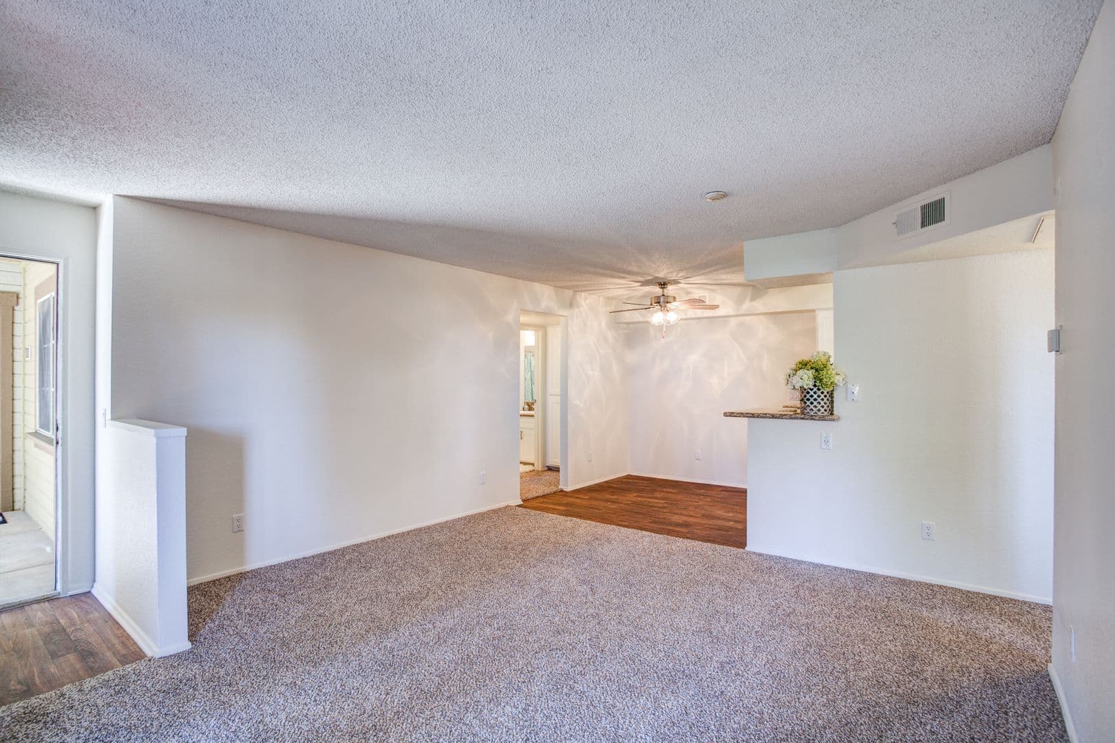 Alta Loma Apartment: 9600 19th Street
