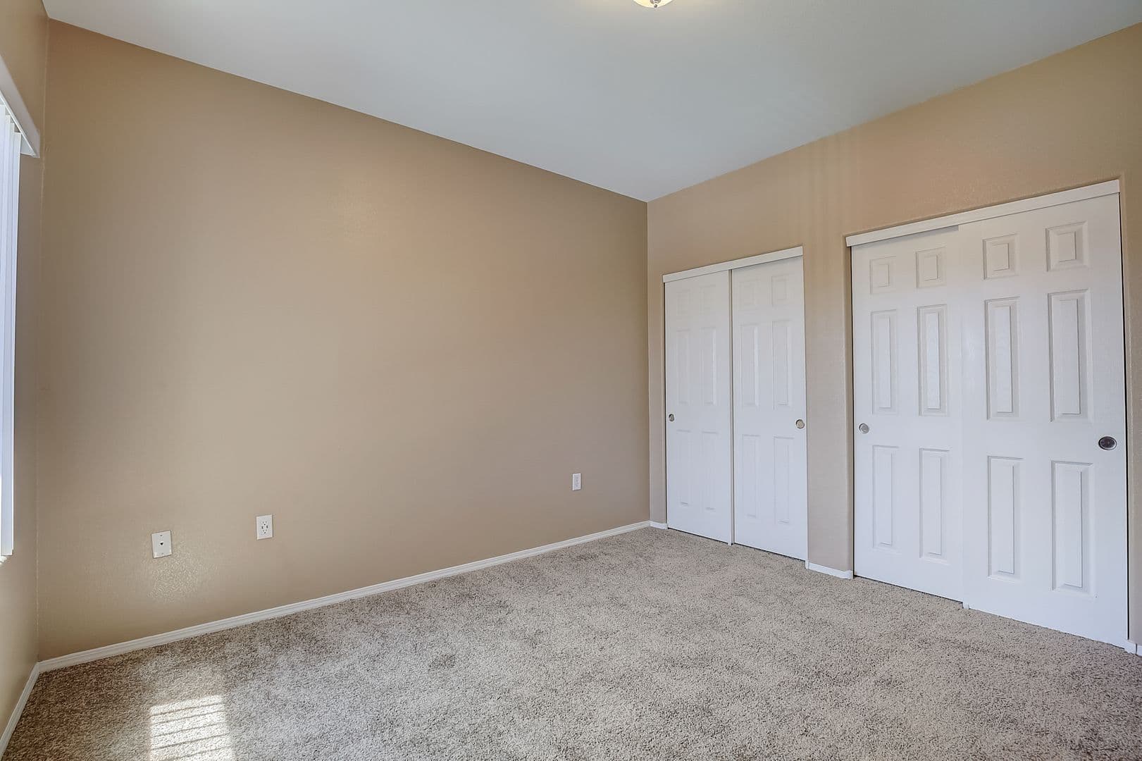 Las Vegas Apartment: 6885 W. Lone Mountain Rd.
