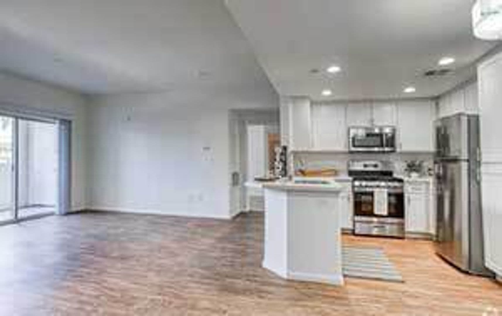 Las Vegas Apartment: 9550 W. Sahara Ave
