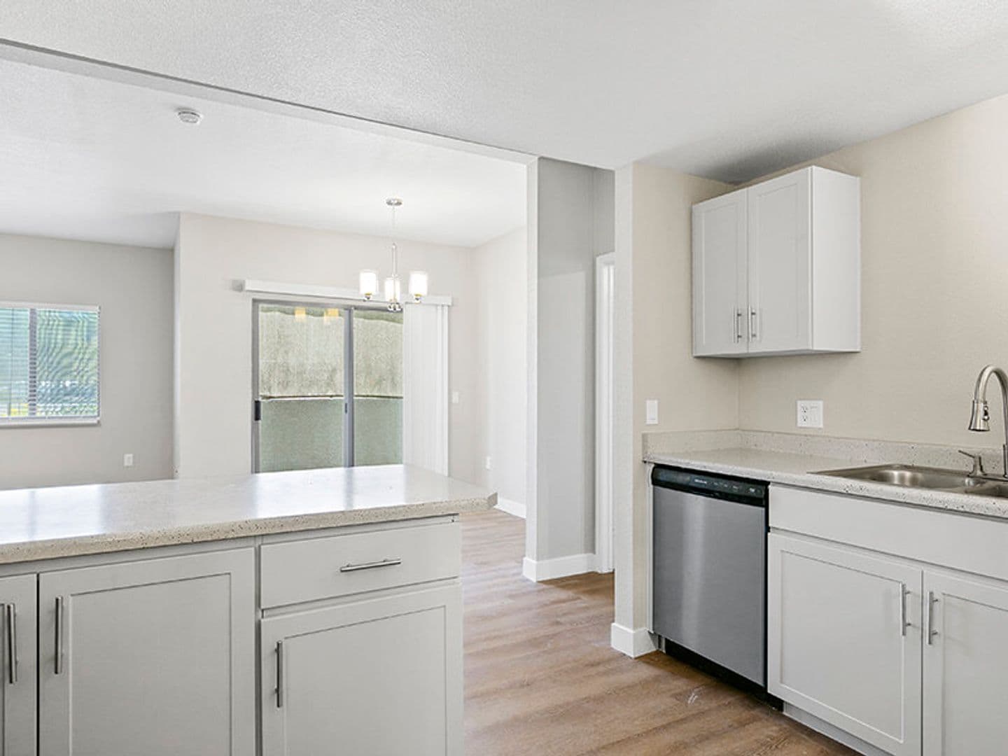 Phoenix Apartment: 16804 N 42nd Avenue