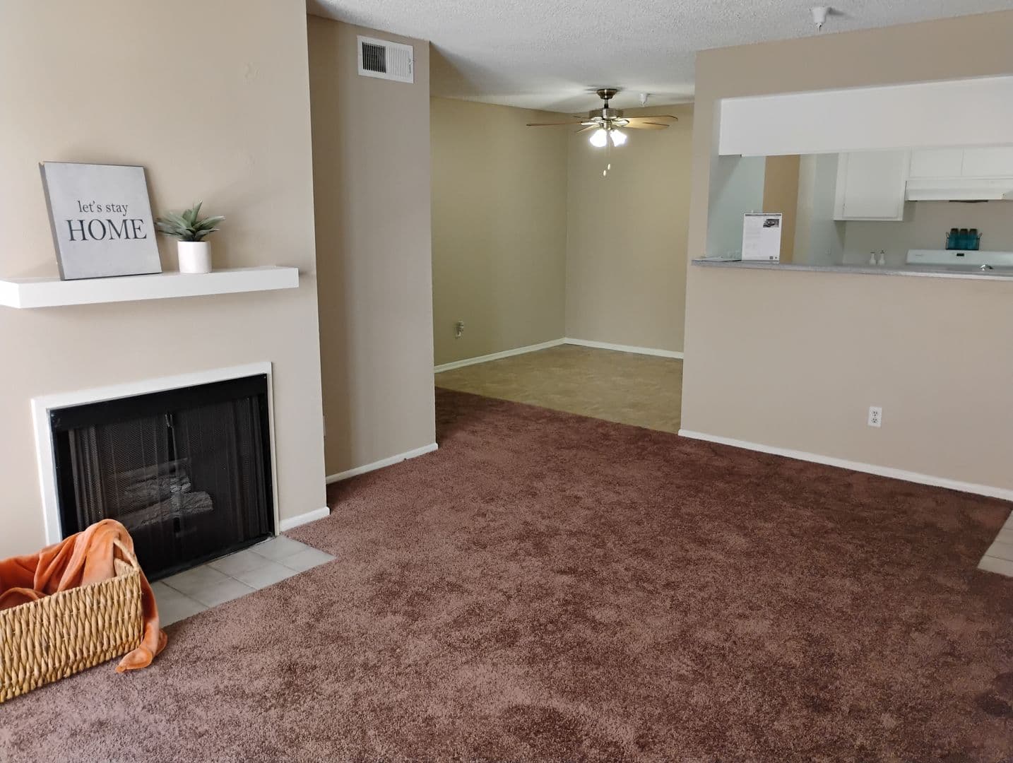 Los Angeles Apartment: 8600 Emerson Avenue