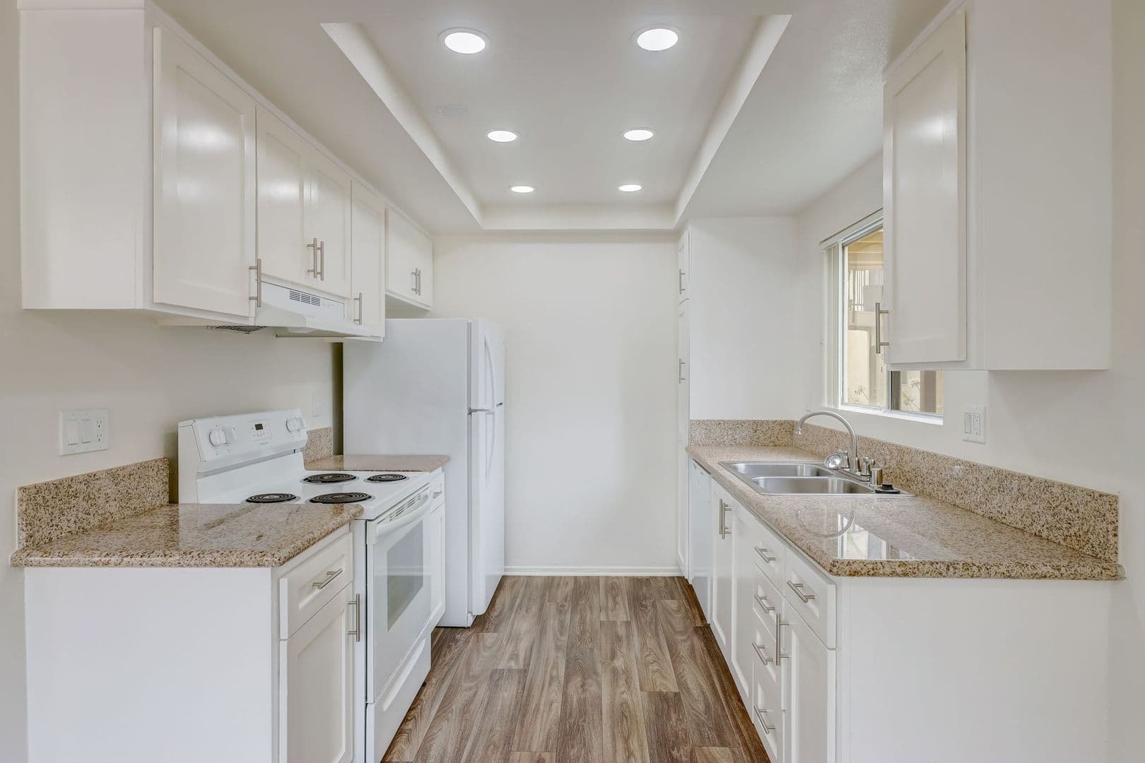 Upland Apartment: 859 N Mountain Avenue