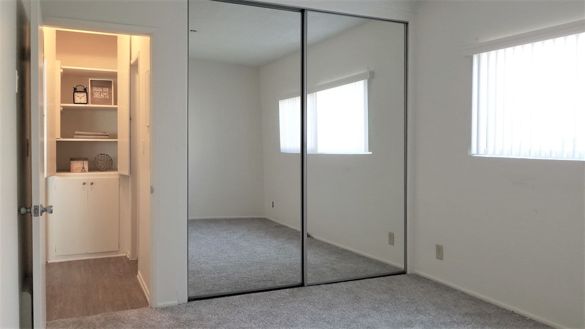 Los Angeles Apartment: 6565 Fountain Avenue