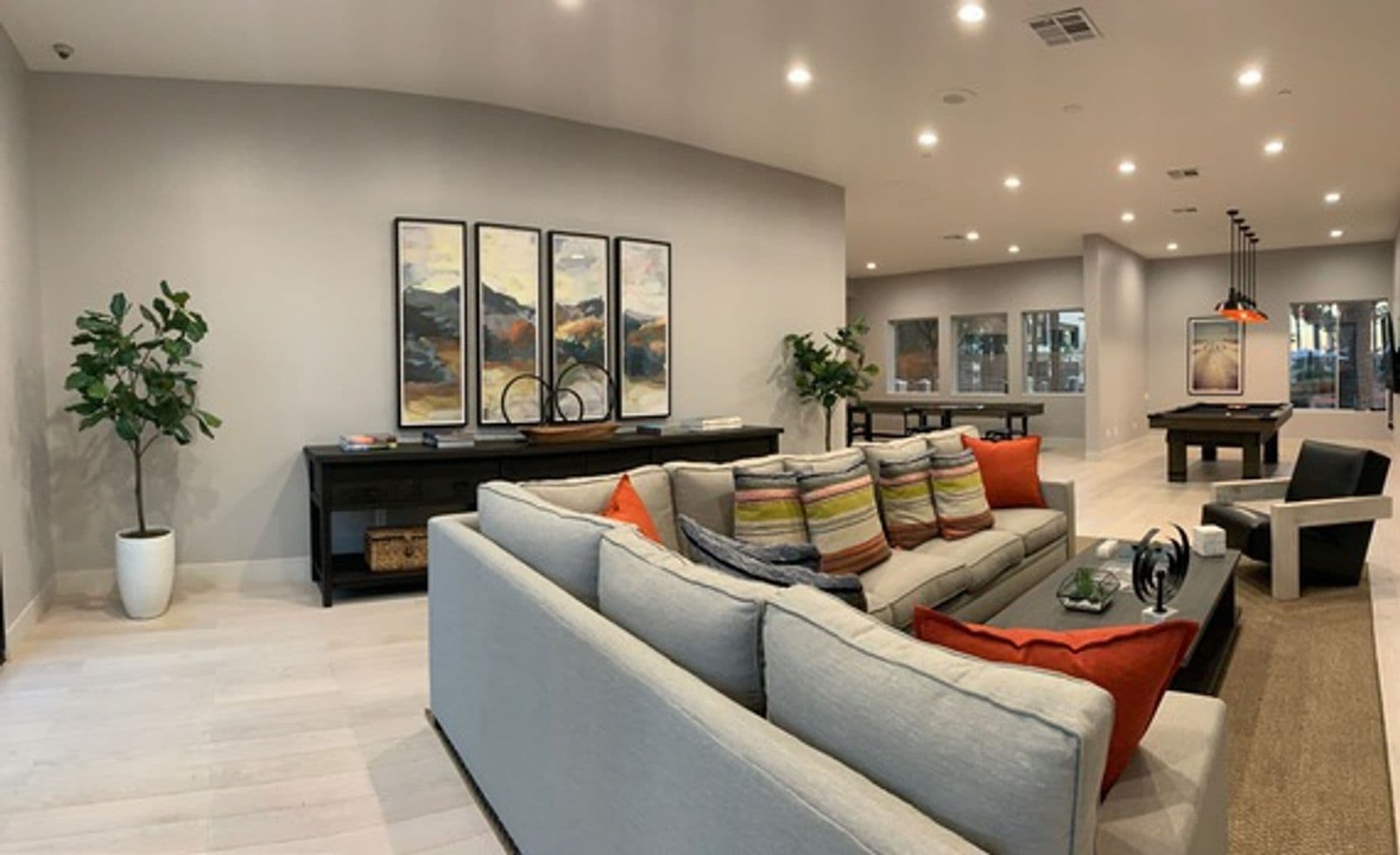 Las Vegas Apartment: 9550 W. Sahara Ave