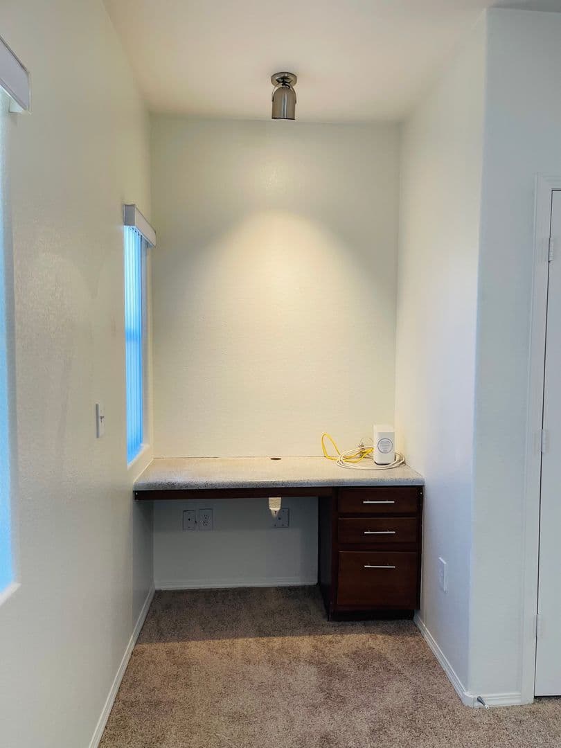 Las Vegas Apartment: 6885 W. Lone Mountain Rd.