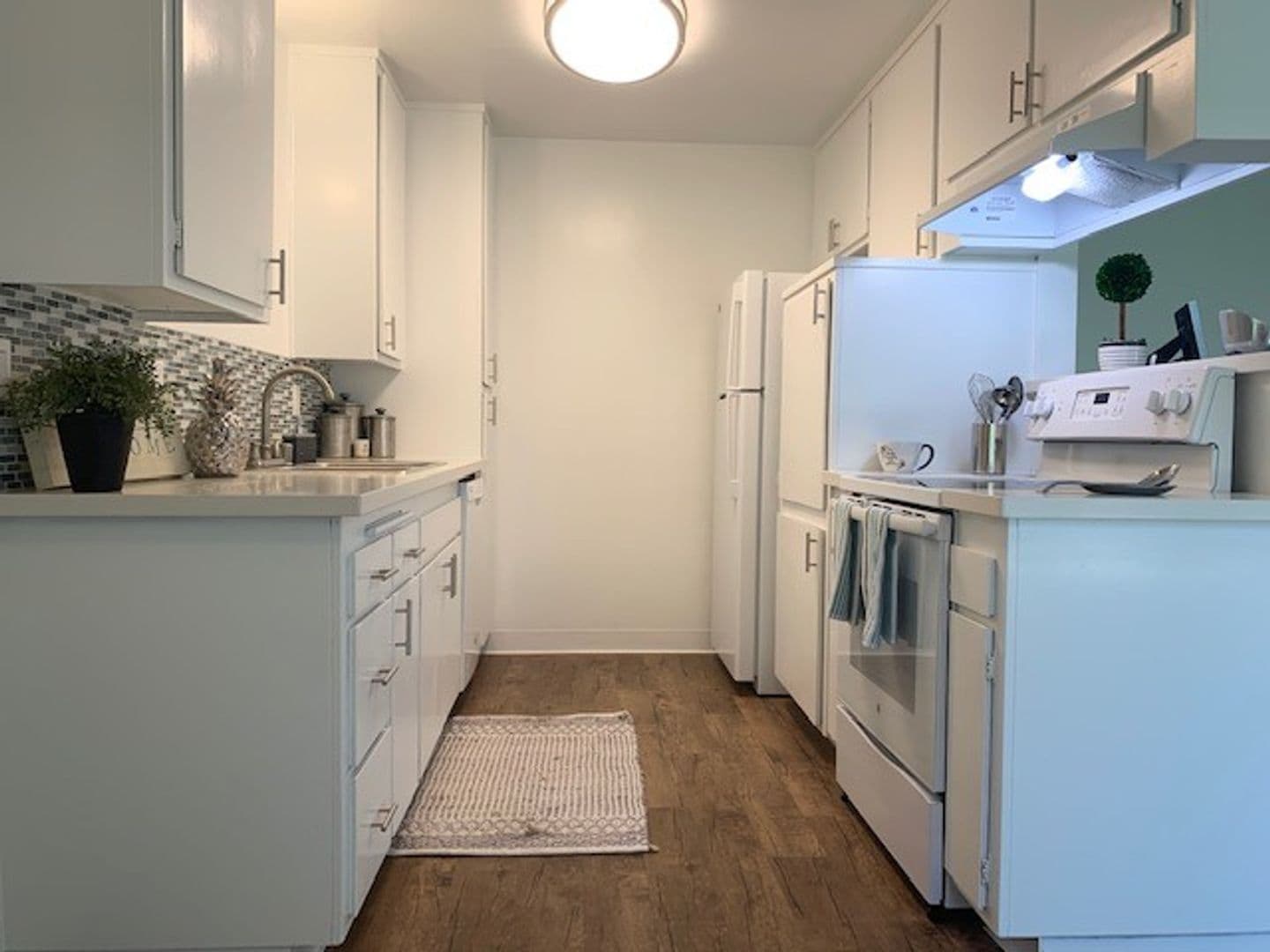 Ventura Apartment: 3325 Armada Drive