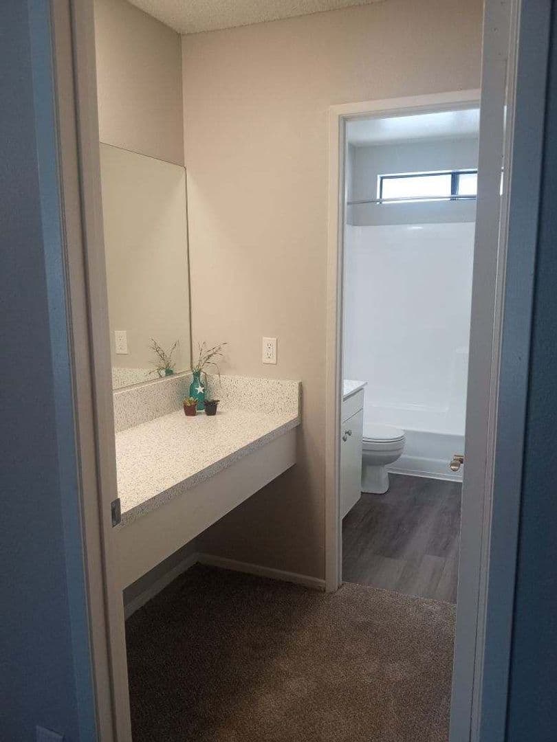 Anaheim Apartment: 127 West Cypress Street