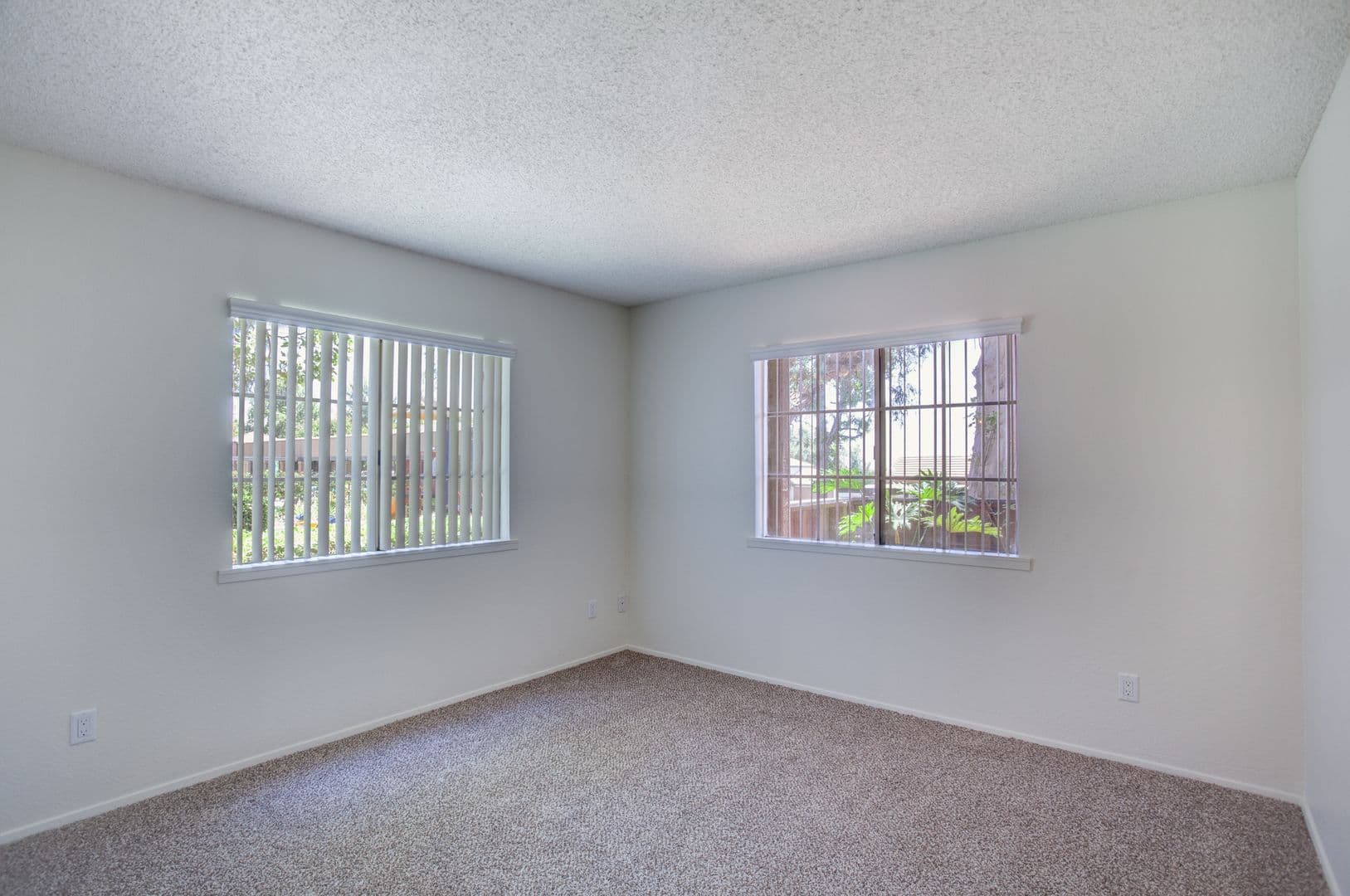 Alta Loma Apartment: 9600 19th Street