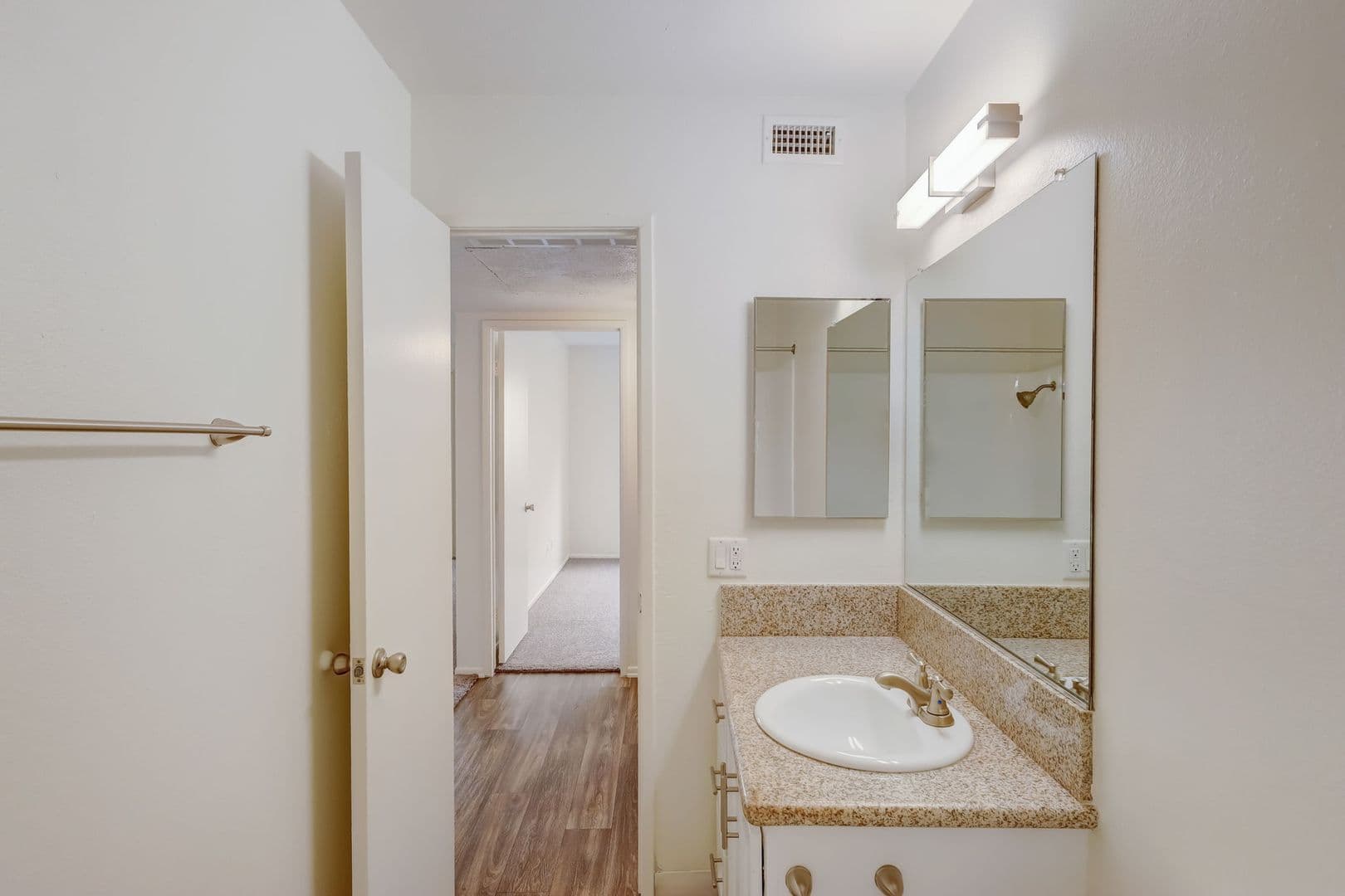 Upland Apartment: 859 N Mountain Avenue