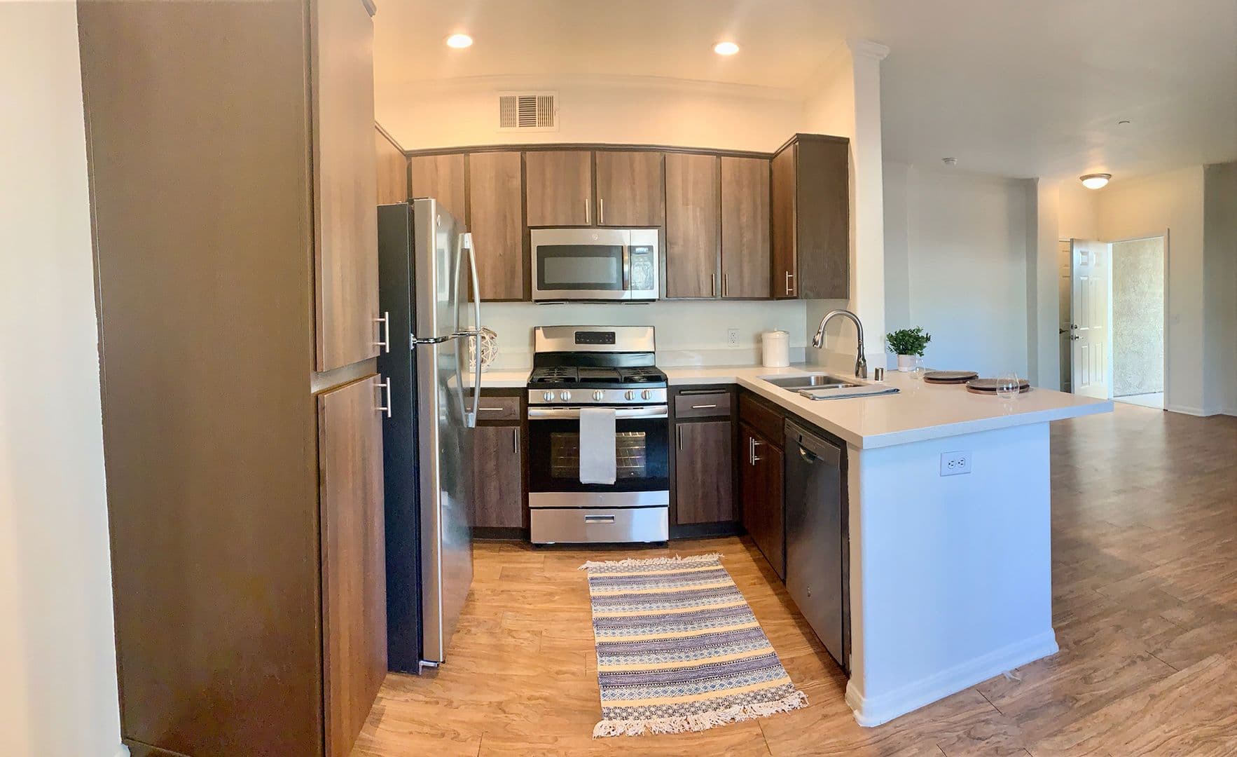 Las Vegas Apartment: 9550 W. Sahara Ave