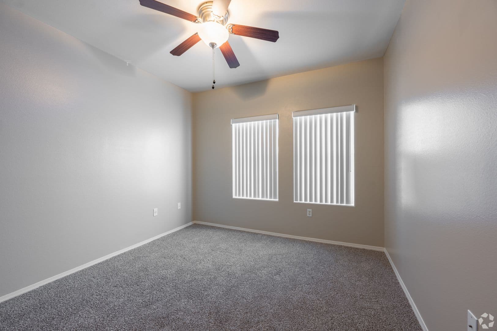 Las Vegas Apartment: 6885 W. Lone Mountain Rd.