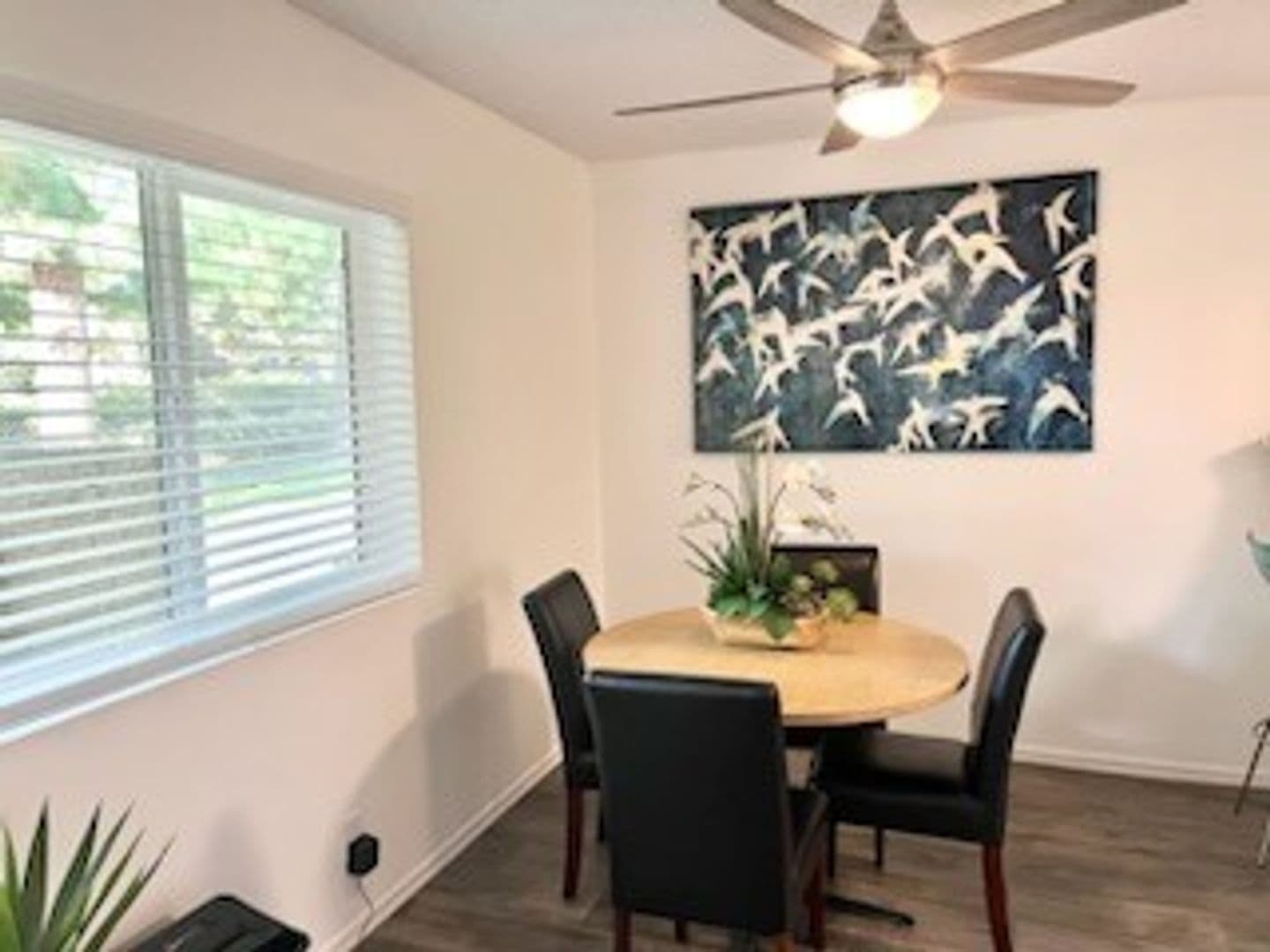 Ventura Apartment: 99 N Ashwood Ave