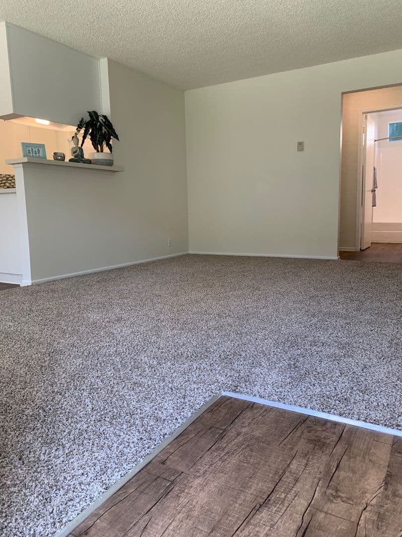 Ventura Apartment: 3325 Armada Drive