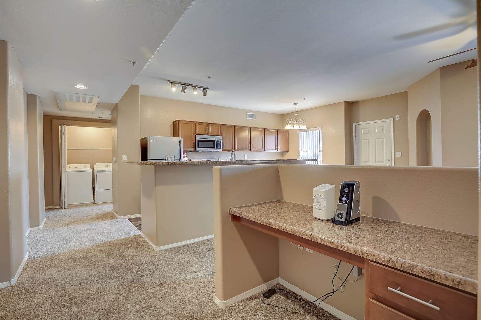 Las Vegas Apartment: 6885 W. Lone Mountain Rd.