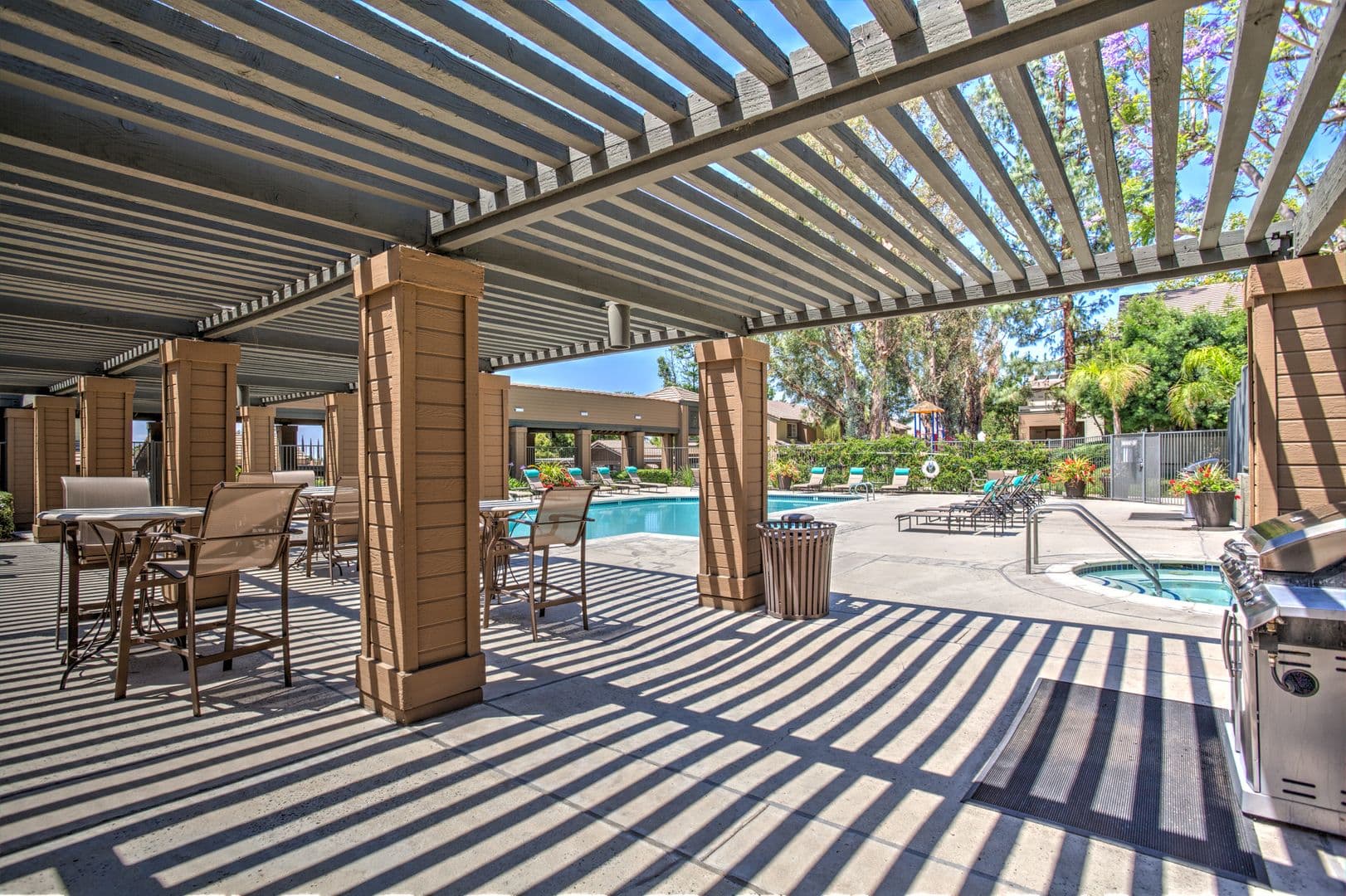 Alta Loma Apartment: 9600 19th Street