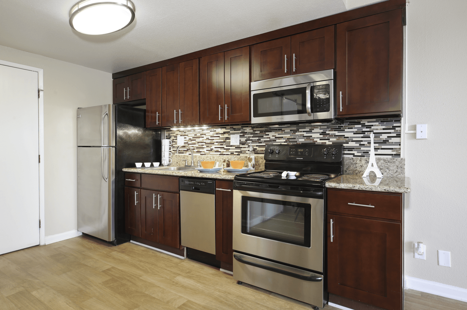 Long Beach Apartment: 3950 N. Virginia Road