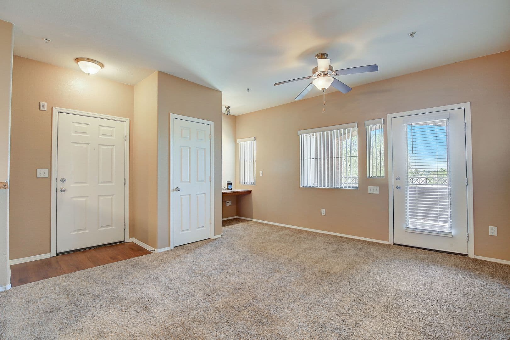Las Vegas Apartment: 6885 W. Lone Mountain Rd.