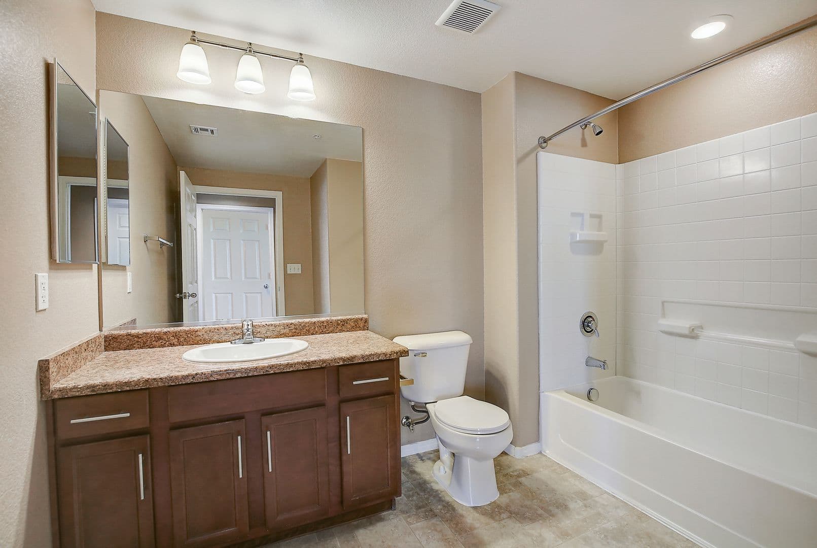Las Vegas Apartment: 6885 W. Lone Mountain Rd.