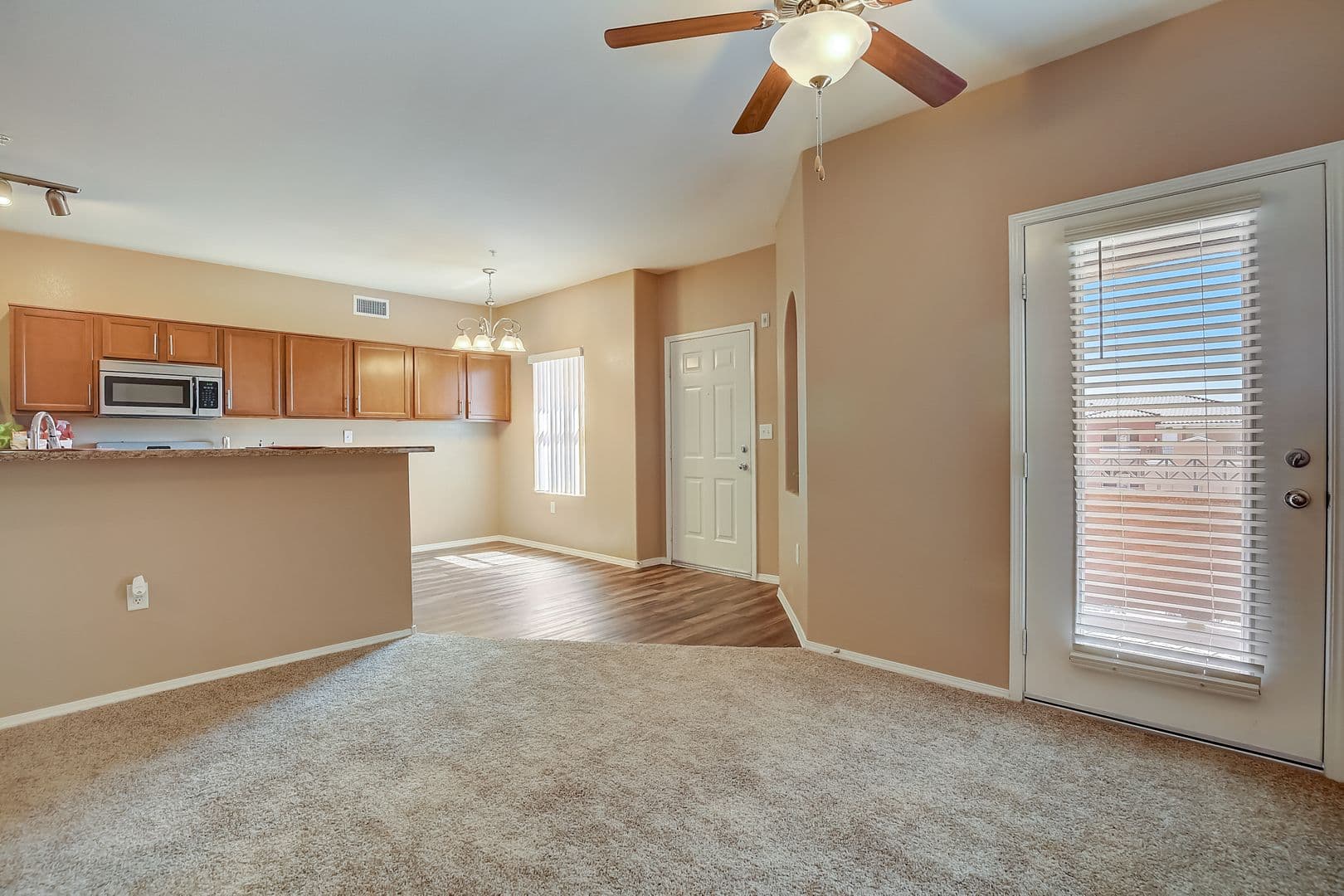 Las Vegas Apartment: 6885 W. Lone Mountain Rd.