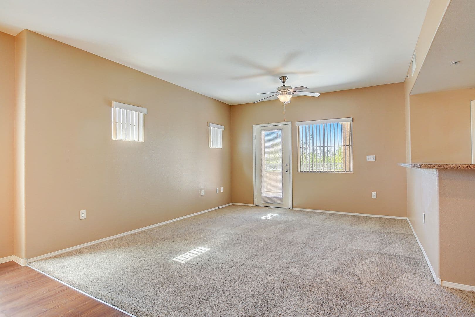 Las Vegas Apartment: 6885 W. Lone Mountain Rd.