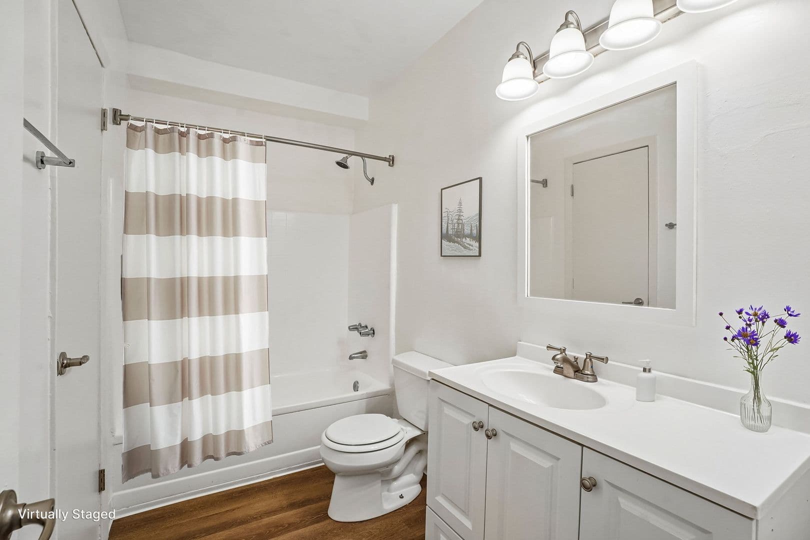 Pasadena Apartment: 410 Raymondale Drive