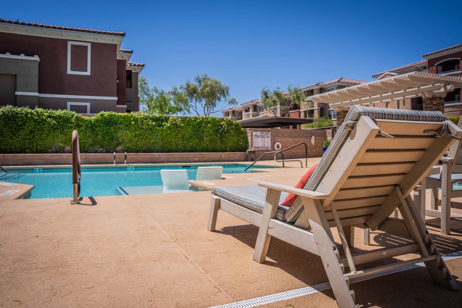 Las Vegas Apartment: 6885 W. Lone Mountain Rd.