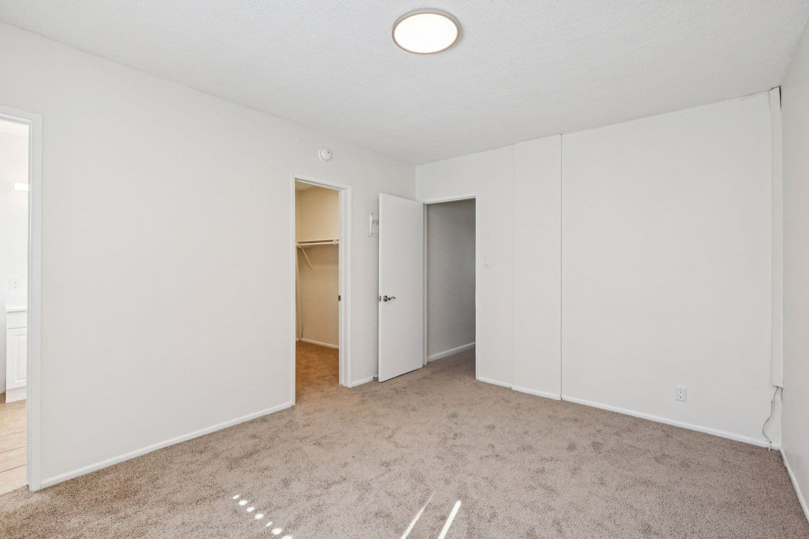 Anaheim Apartment: 1237 & 1243 North Dresden Place